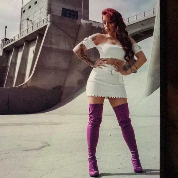 Meet your Posher, Alanna - Picture 1 of 1